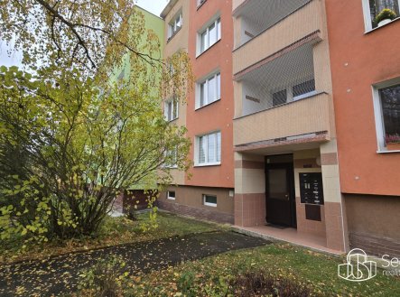 Pronájem bytu, 1+1, 37 m²