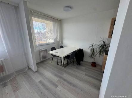 Pronájem bytu, 3+1, 77 m²