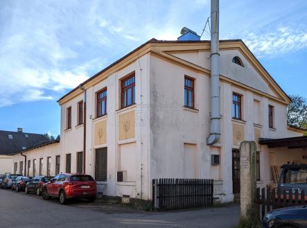 Prodej - komerční objekt, výroba, 1 200 m²