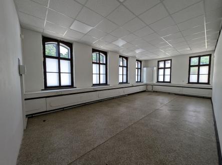 Pronájem - výrobní prostor, 281 m²