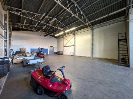 Prodej komerčního objektu, sklad, 507 m²