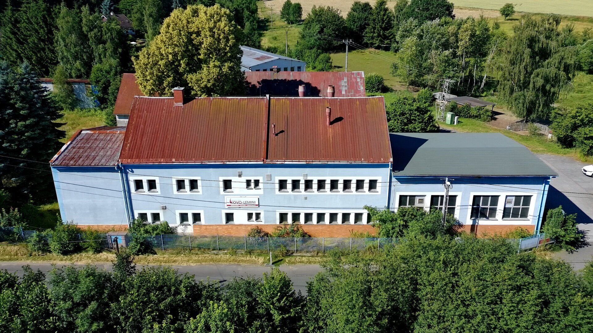 Funkční výrobní areál - dnes zámečnická výroba