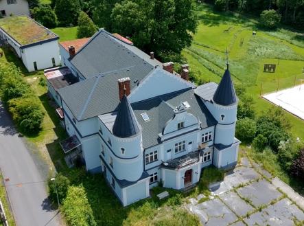 Prodej komerčního objektu, sklad, 1 500 m²