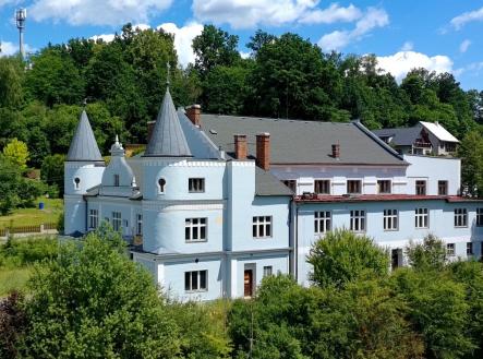 Prodej komerčního objektu, sklad, 1 500 m²