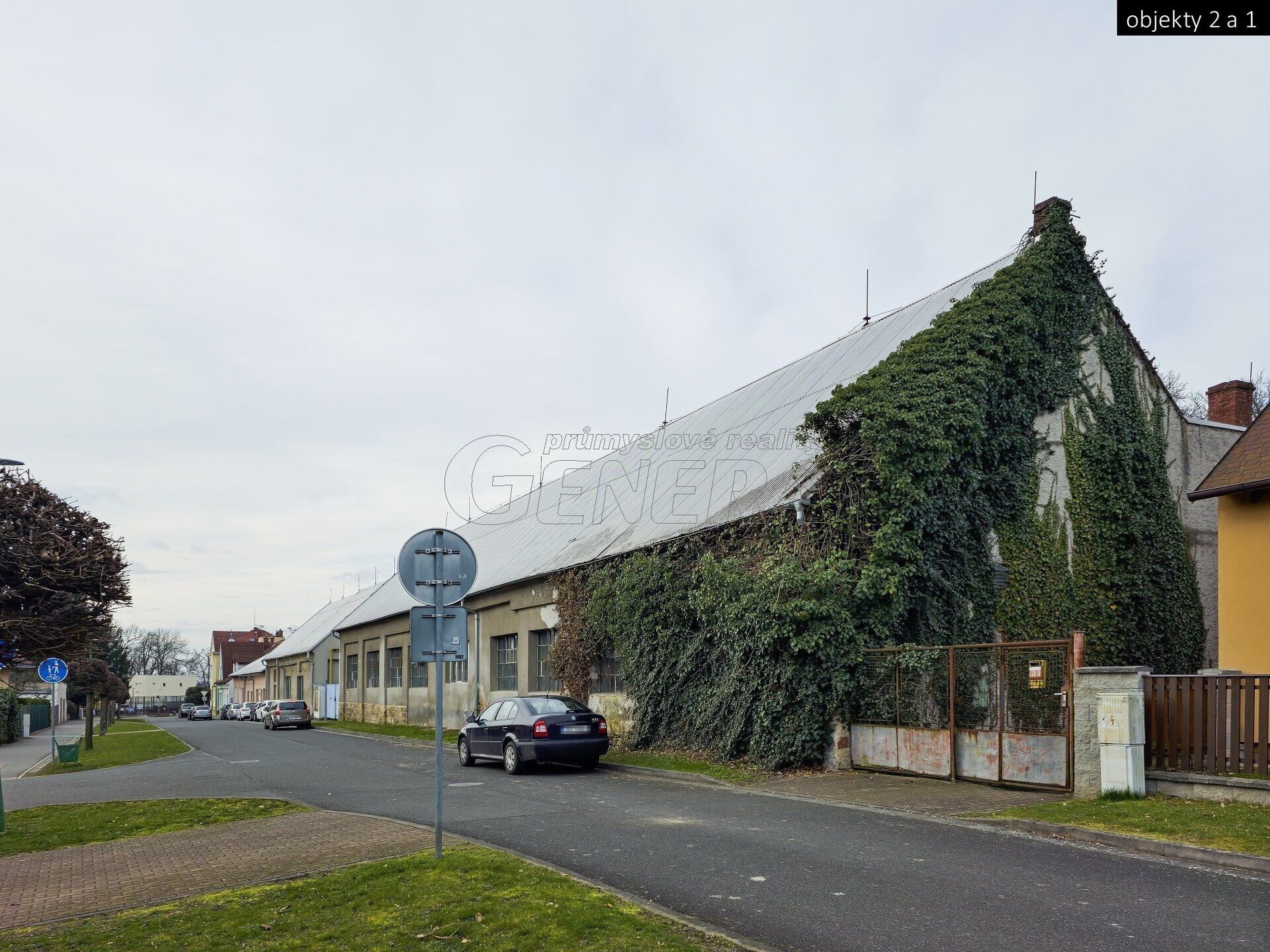 Menší provozní areál o celkové výměře pozemků 4.542 m2