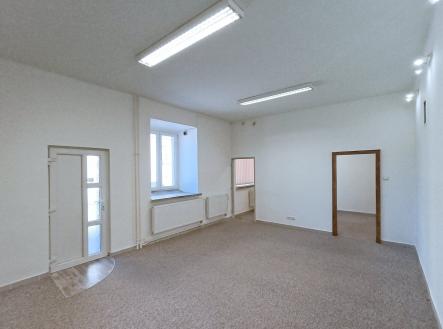 Pronájem obchodní prostor, 41 m²