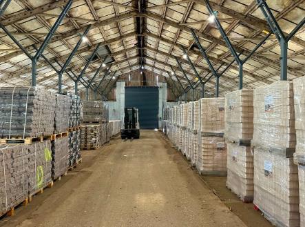 Prodej komerčního objektu, sklad, 1 833 m²