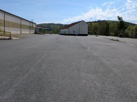 Pronájem komerčního objektu, sklad, 1 599 m²