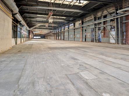 Pronájem komerčního objektu, sklad, 4 604 m²