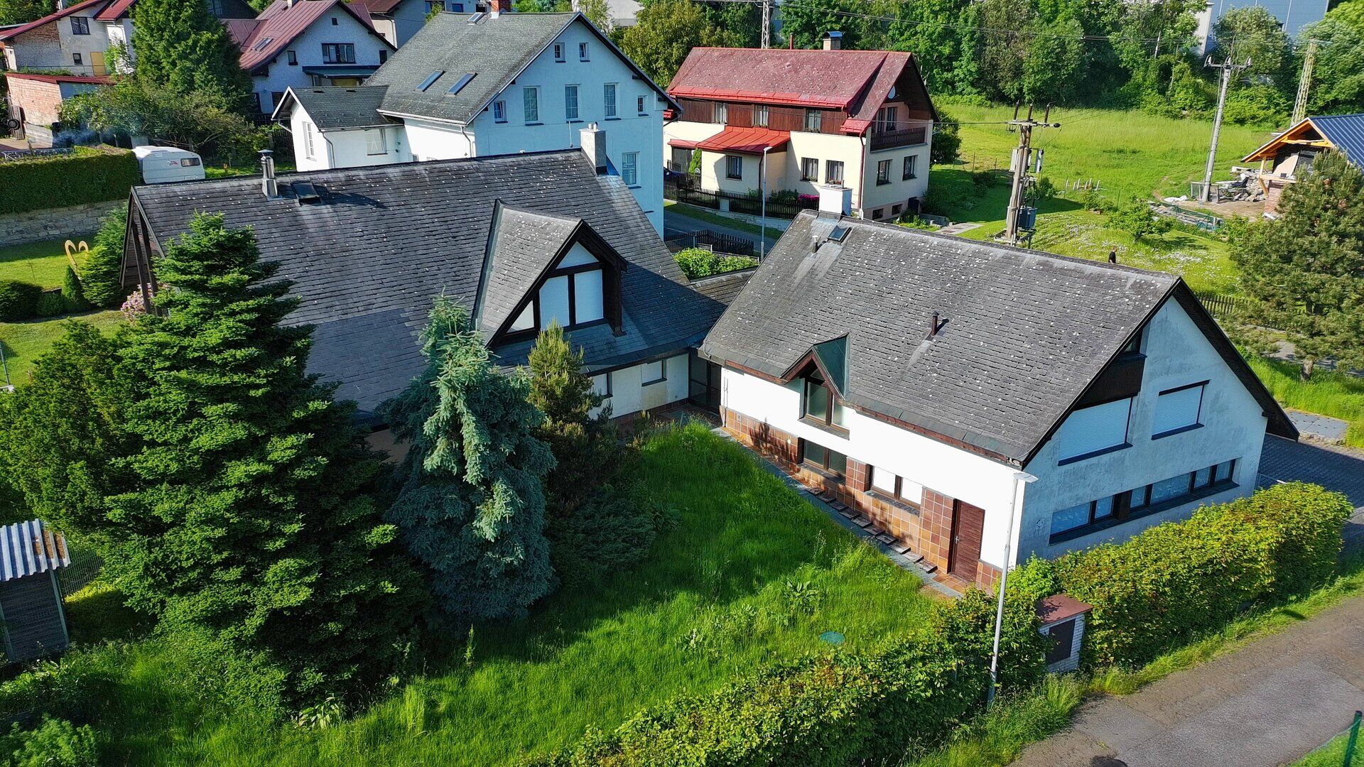 Příležitost v Jablonci nad Nisou: Dva domy, nekonečné možnosti