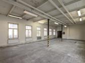Pronájem skladovací prostor, 118 m²