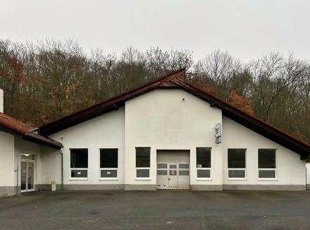 Prodej komerčního objektu, obchodní centrum, 1 500 m²