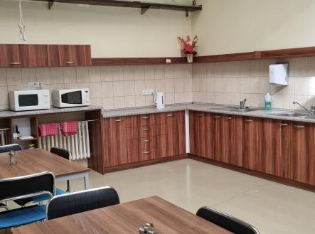 Prodej komerčního objektu, výroba, 3 000 m²