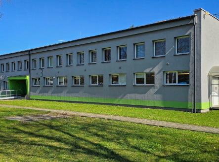 Pronájem obchodní prostor, 442 m²