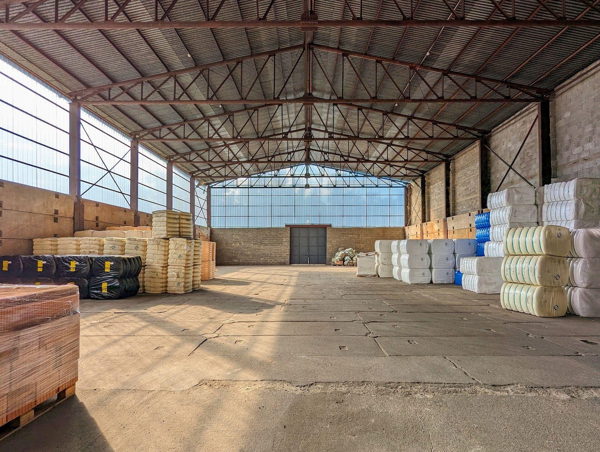 Pronájem skladové haly o ploše 714 m2