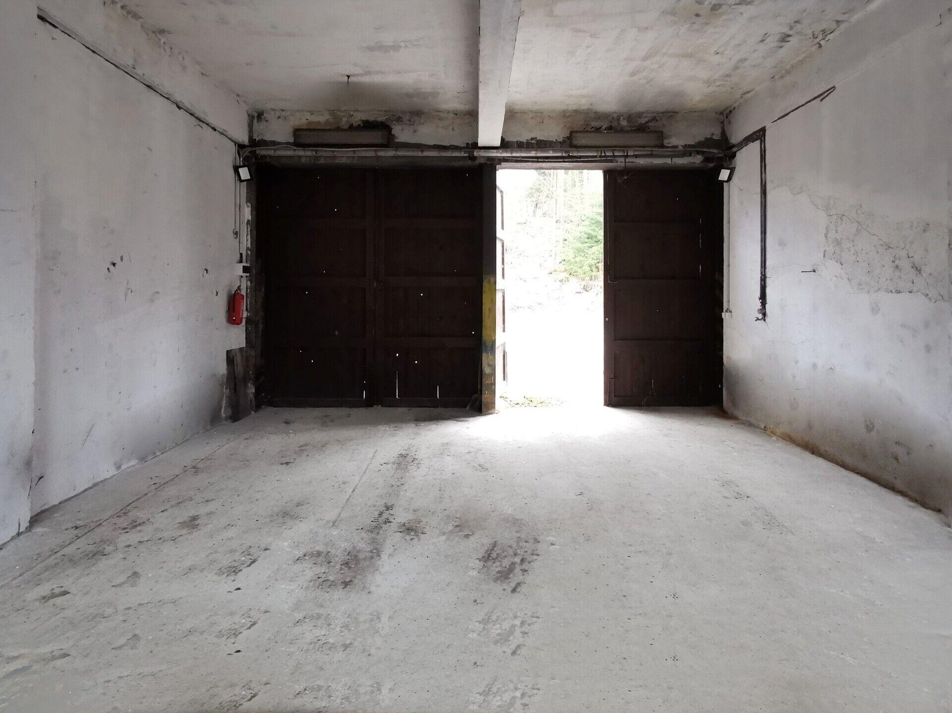 Pronájem malého skladu 57 m2 v přízemí ve Smržovce