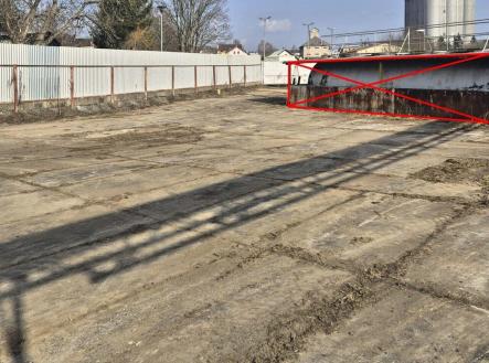 Pronájem pozemku pro komerční výstavbu, 1 300 m²