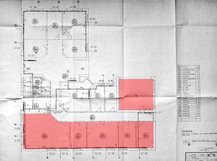 Pronájem kanceláře, 197 m²
