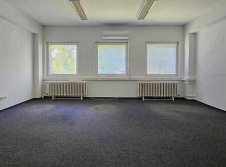 Pronájem kanceláře, 36 m²