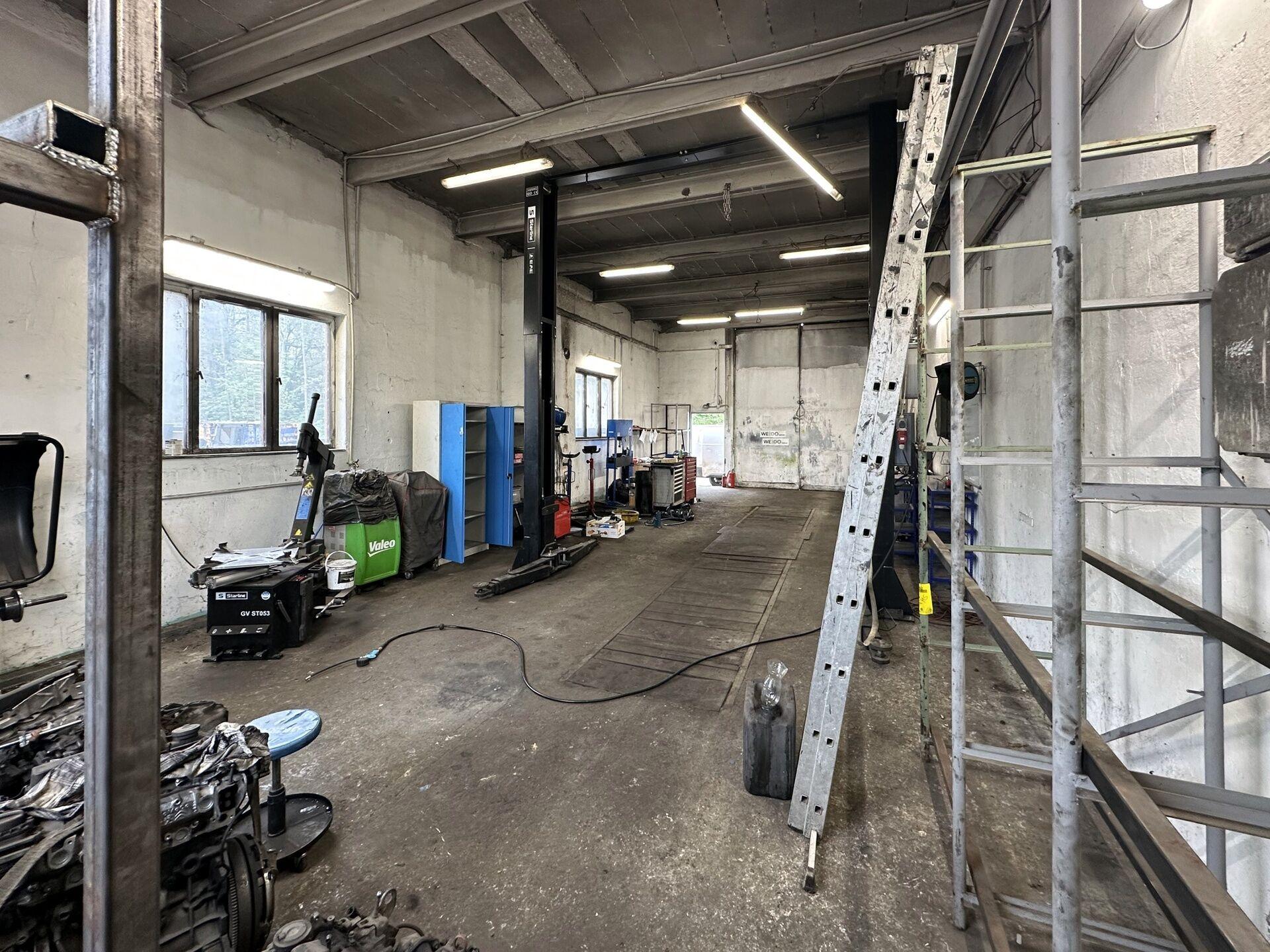 Výrobní/skladovací prostor 90 m2
