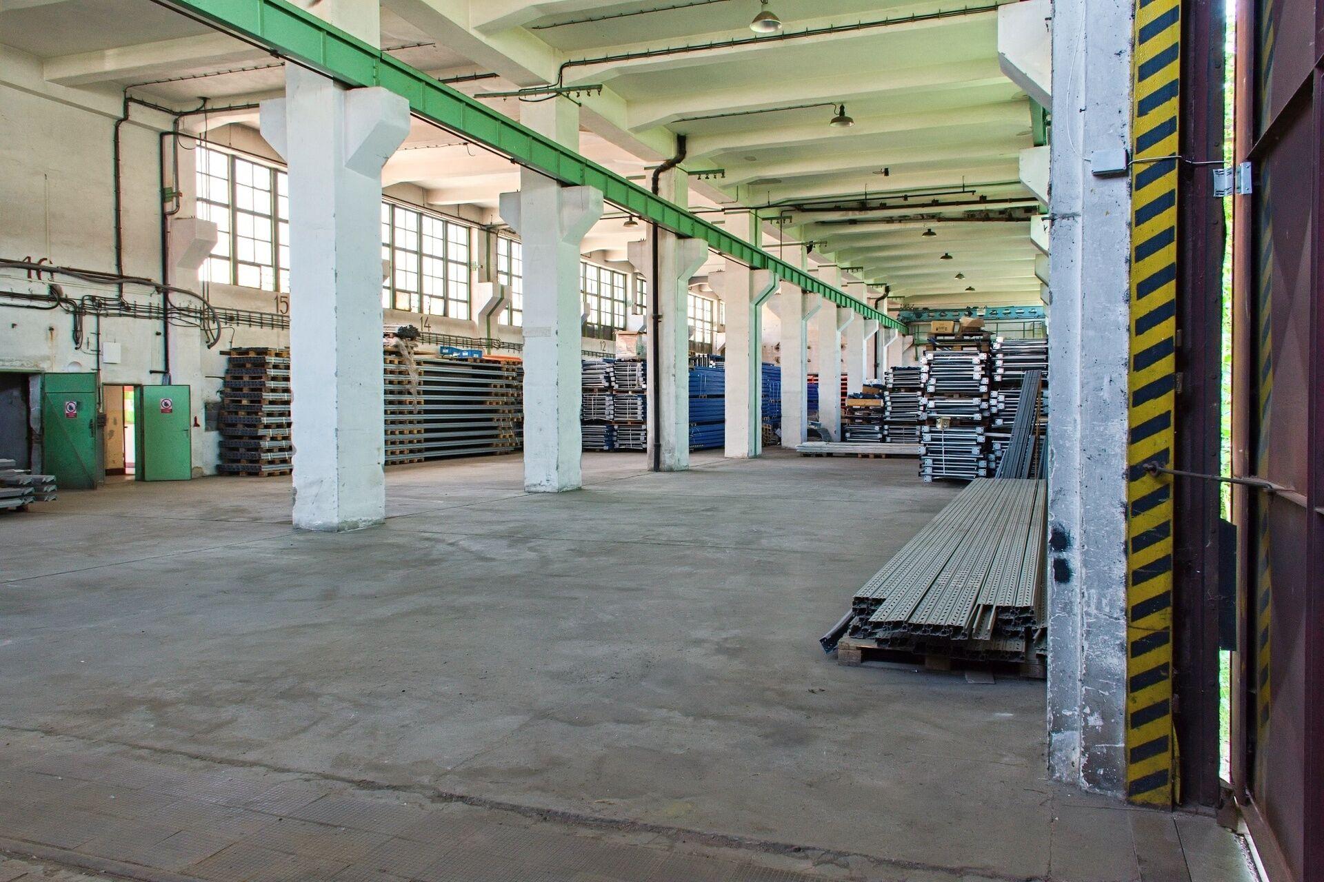 Skladovací hala v Hradci Králové o podlahové ploše cca 1.090 m2