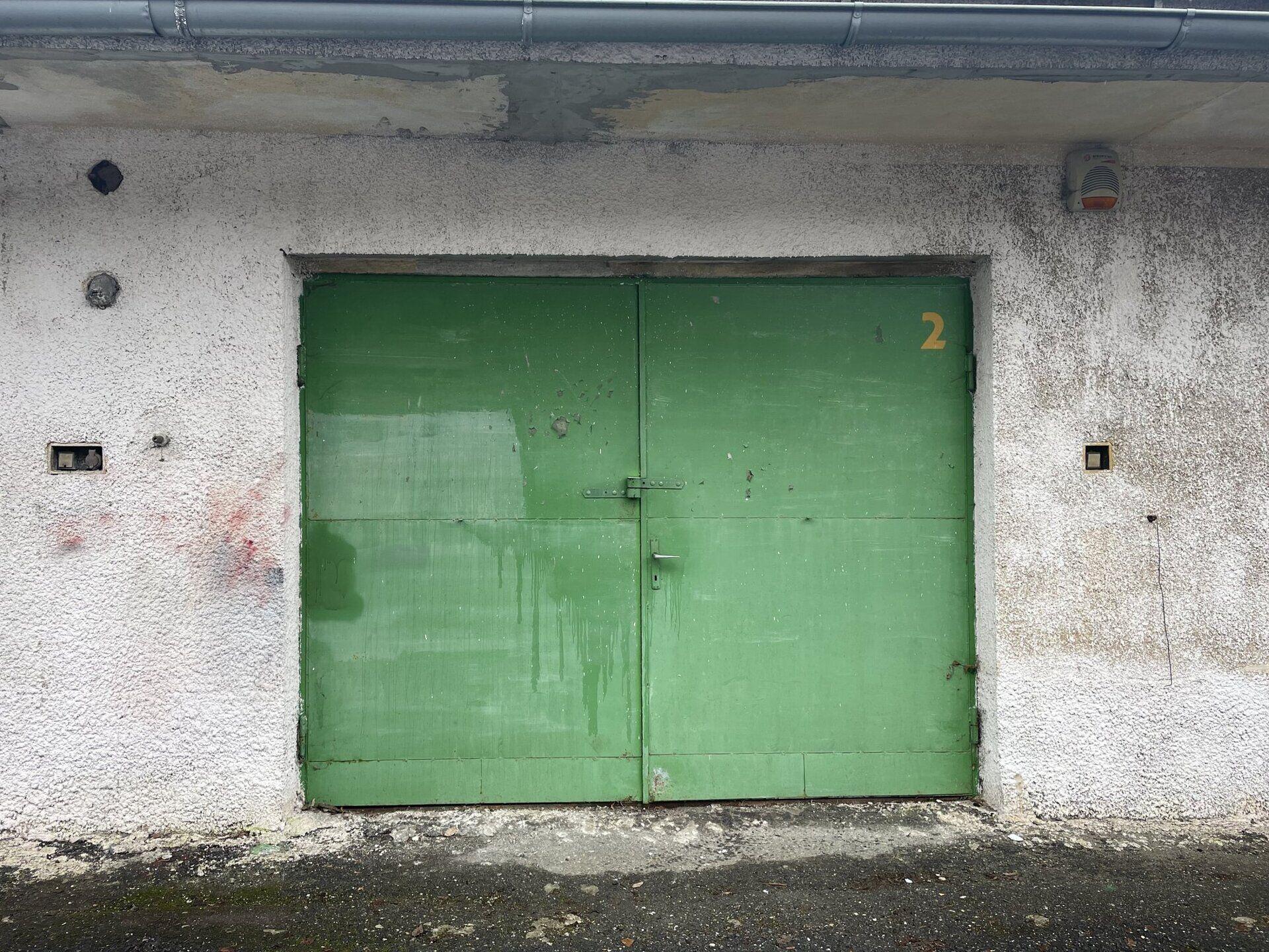 Pronájem garáže č. 5 o ploše 36 m2