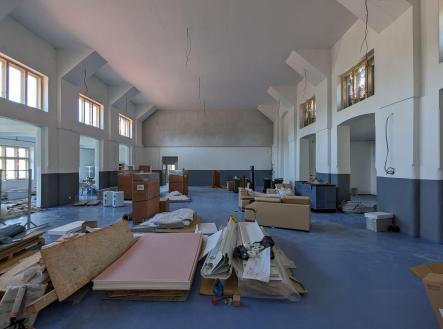 Prodej výrobní prostory, 1 500 m²