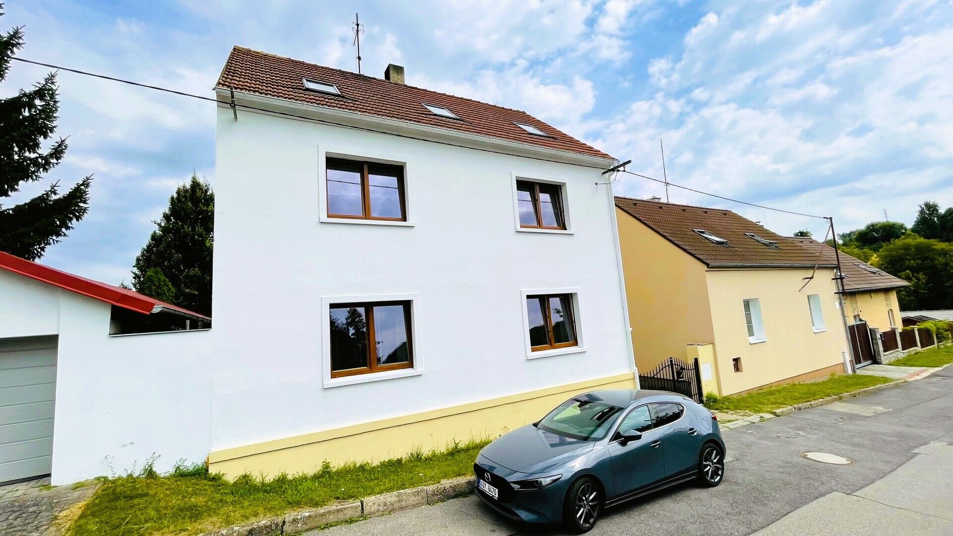 Prodej rodinného domu, Kladno - Švermov.