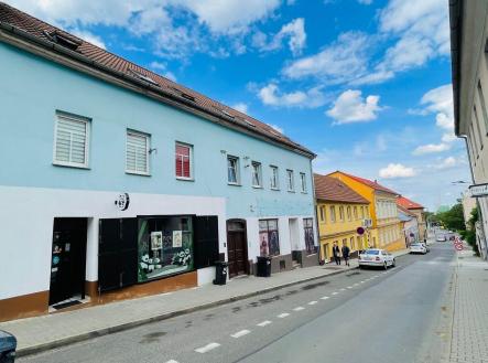 Pronájem bytu, 2+kk, 55 m²