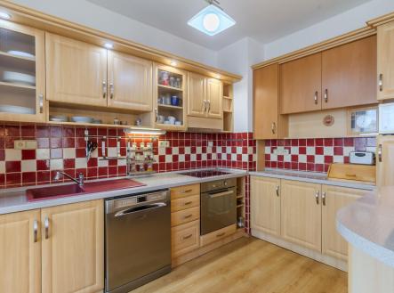 Prodej bytu, 4+1, 97 m²