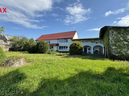 Prodej - dům/vila, 186 m²