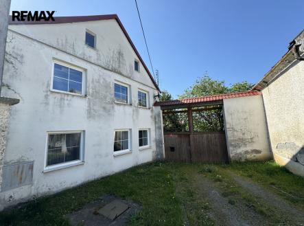 Prodej zemědělského objektu, 7 638 m²