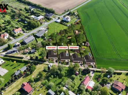 Prodej pozemku pro bydlení, 2 100 m² obrázek