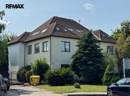 Prodej jiné komerční nemovitosti, 900 m²