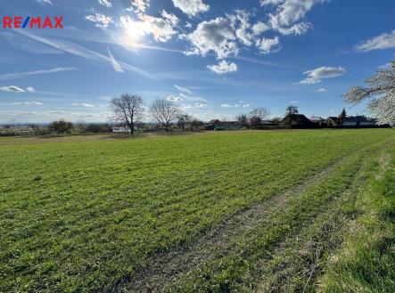 Pronájem - pozemek, zahrada, 808 m²