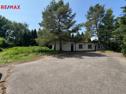 Prodej - pozemek pro komerční výstavbu, 4 428 m²