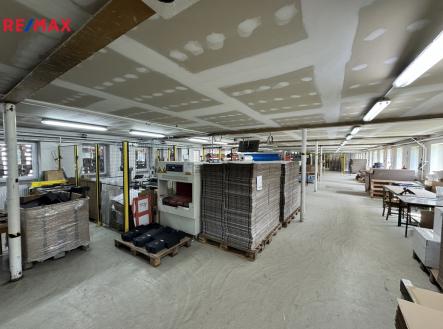 Prodej výrobní prostor, 2 322 m²