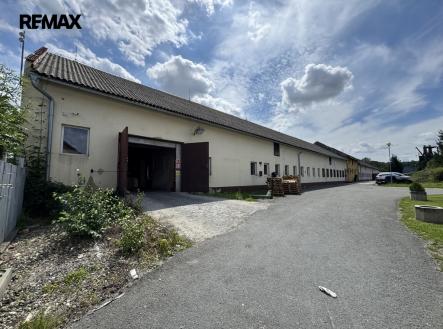 Prodej výrobní prostor, 2 322 m²