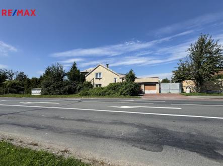 Prodej obchodní prostor, 105 m²