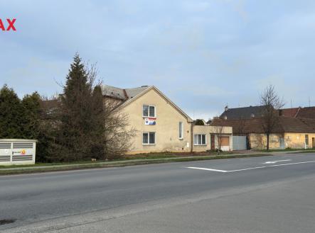 Prodej obchodní prostor, 105 m²