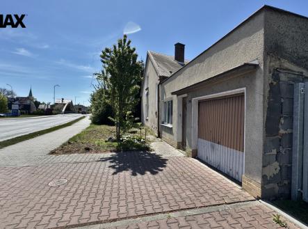 Prodej obchodní prostor, 105 m²