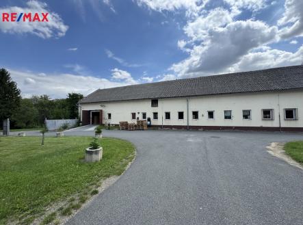 Prodej skladovací prostor, 2 322 m²