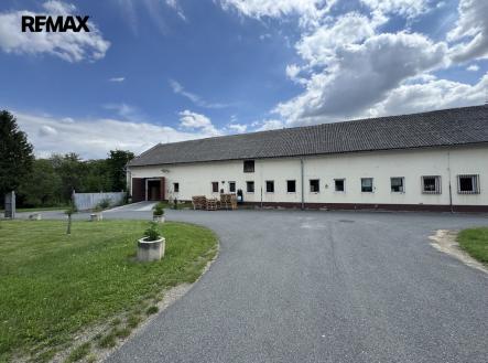 Prodej skladovací prostor, 2 322 m²