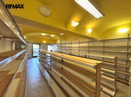 Pronájem obchodní prostory, 58 m²