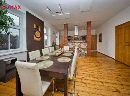 Prodej bytu, 5+1, 214 m²