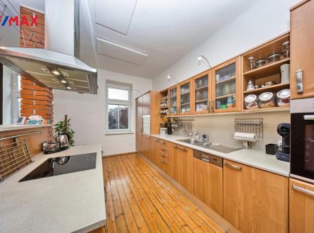 Prodej bytu, 5+1, 214 m²