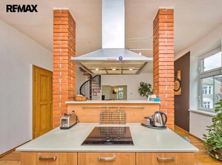 Prodej bytu, 5+1, 214 m²