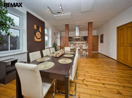 Prodej bytu, 5+1, 214 m²