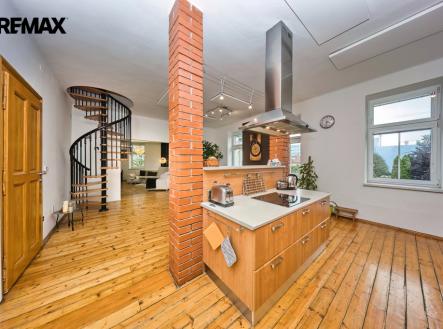 Prodej bytu, 5+1, 214 m²