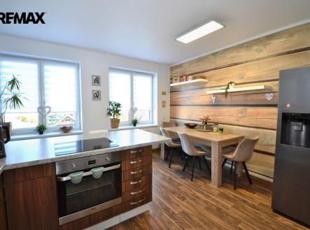 Prodej bytu, 3+1, 81 m²